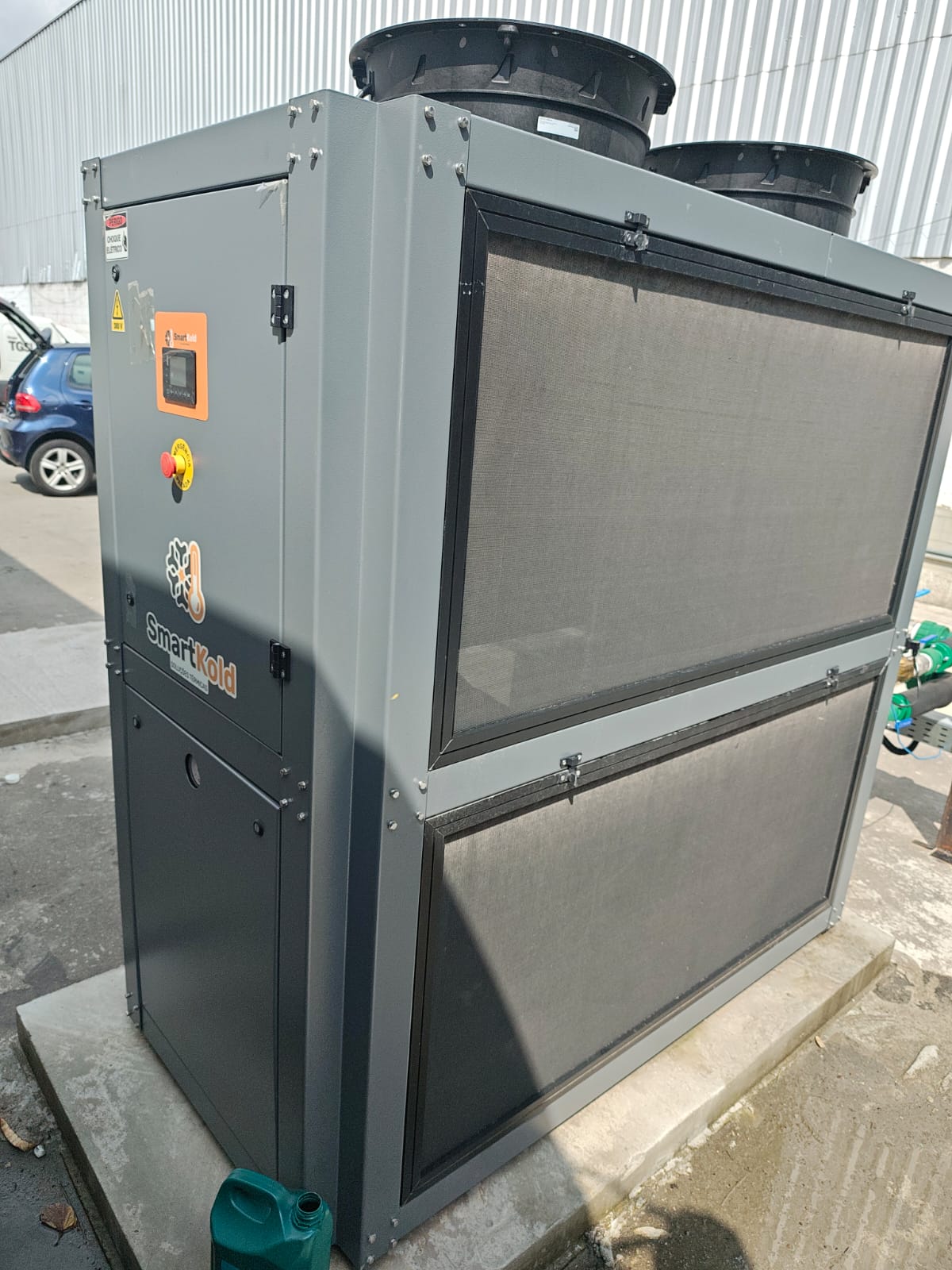 Chiller Smartkold instalado externamente